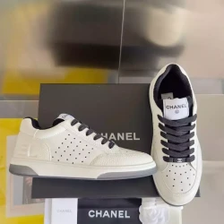 CHNL / Sneaker / White