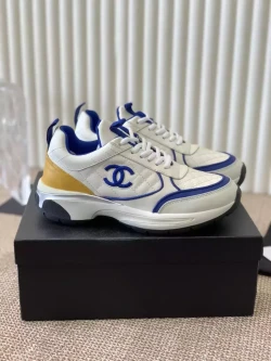 CHNL / Sneaker / White
