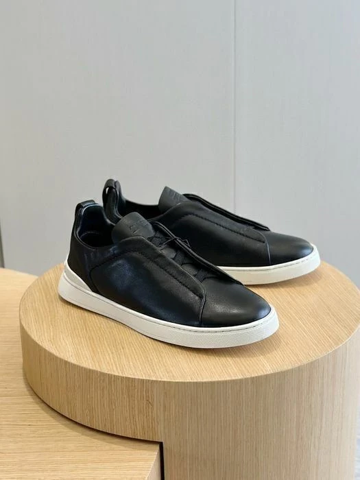 ZG / Triple Stitch / Black - image