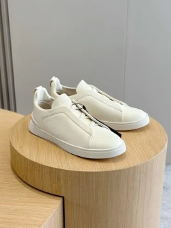 ZG / Triple Stitch / White