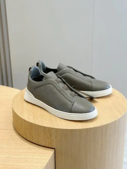 ZG / Triple Stitch / Grey