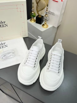 Alexander McQueen Oversized Sneaker White