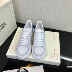 Alexander McQueen Oversized Sneaker White Classic