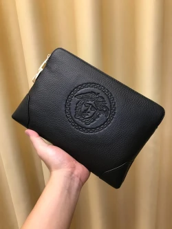 Versace / Medusa Embossed Clutch / Black