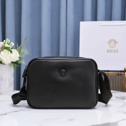 Versace / Medusa Crossbody Bag / Black