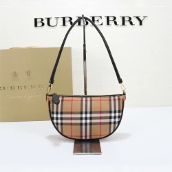 BUR / Zip Pouch / Check / 21 x 4 x 12.2 см