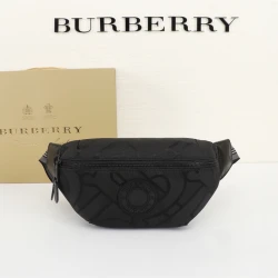 BUR / Belt Bag / Black / 19x13x5 см