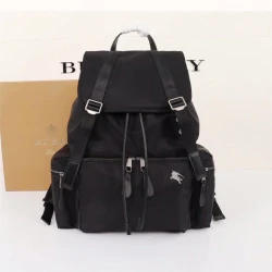 BUR / Backpack / Black / 28 x 15 x 42 см