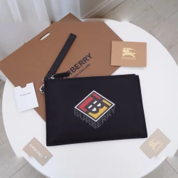 BUR / Zip Pouch / Black