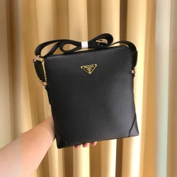 Prd / Bag / Black