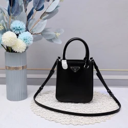Prd / Bag / Black