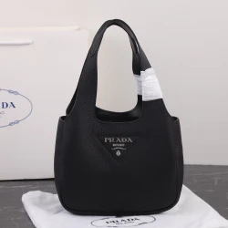 Prd / Bag / Black / 15.5 x 18 x 10