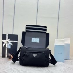 Prd / Crossbody / Black
