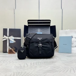 Prd / Bag / Black