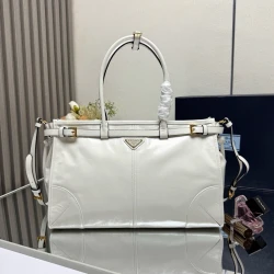 Prd / Bag / White