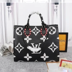 LV / OnTheGo GM / Monogram Black / 41 x 34 x 19 см