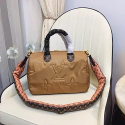 LV / Speedy Bandoulière 30 / Monogram / 30 x 21 x 17 cm