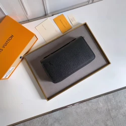 LV / Zippy XL / Black / 22 x 12 x 4 cm