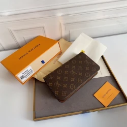 LV / Wallet / Monogram / 21 x 11 x 5 cm