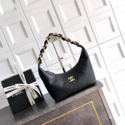CC / Hobo Bag / Blue / 24 x 28 x 8 cm
