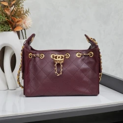 CC / Mini Flap Bag / Brown / 22 x 15 x 12 cm