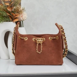 CC / Mini Flap Bag / Pink / 22 x 15 x 12 cm
