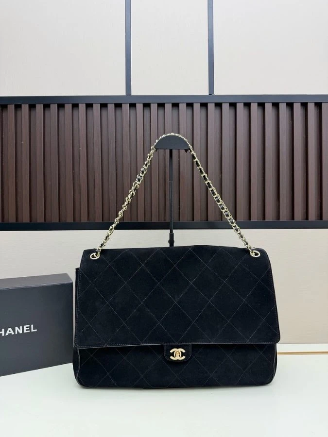 CC / Flap Bag / Blue / 38.5 x 26 x 11 cm - image