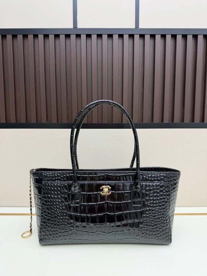 CC / Tote Bag / Red - image