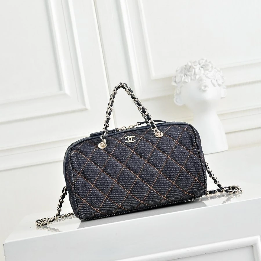 CC / Bowling Bag / Black / 19 x 11 x 7 cm - image