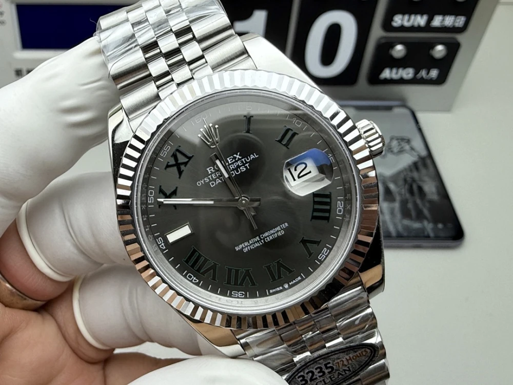 RLX Watch / Grey - image