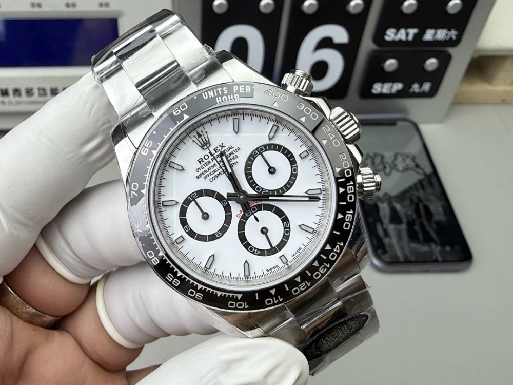 RLX Watch / White - image