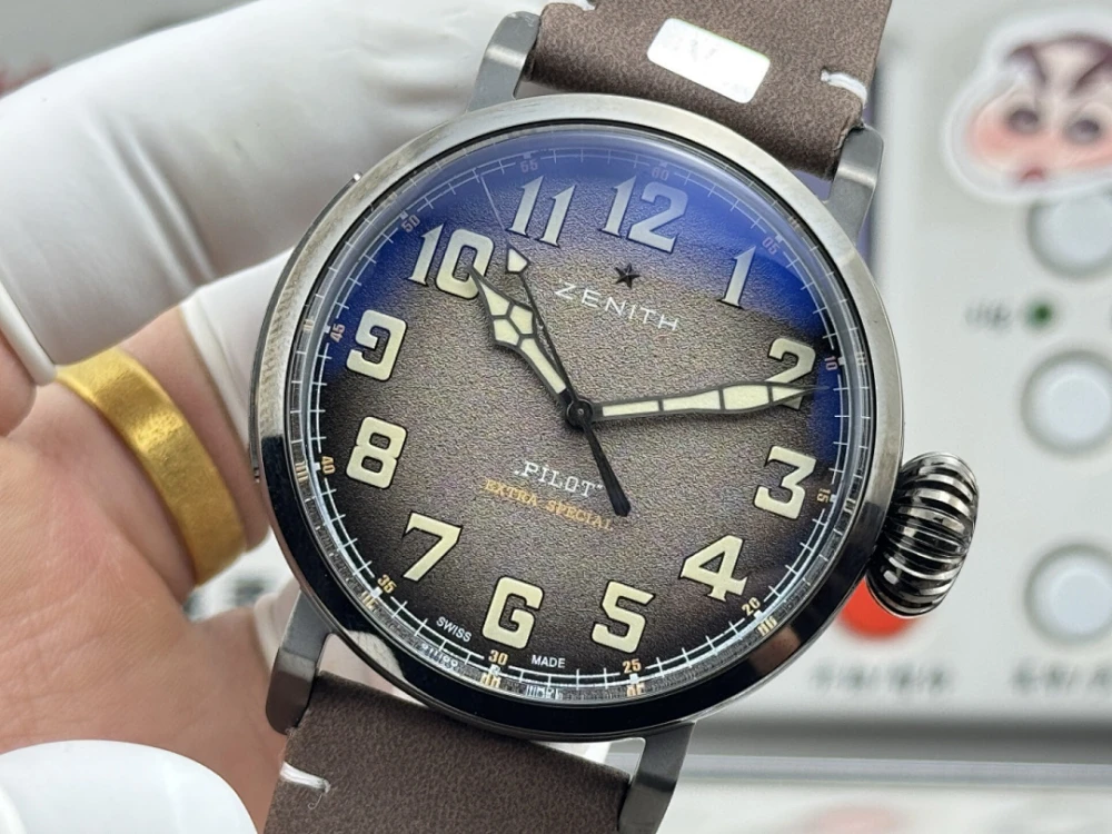ZNT Watch / Brown - image