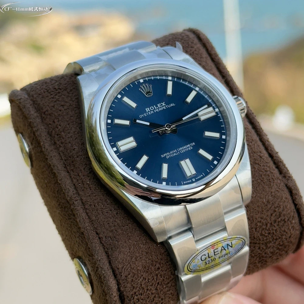 RLX Watch / Blue - image