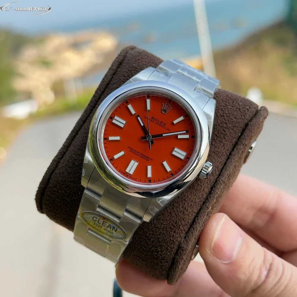 RLX Watch / Red - image
