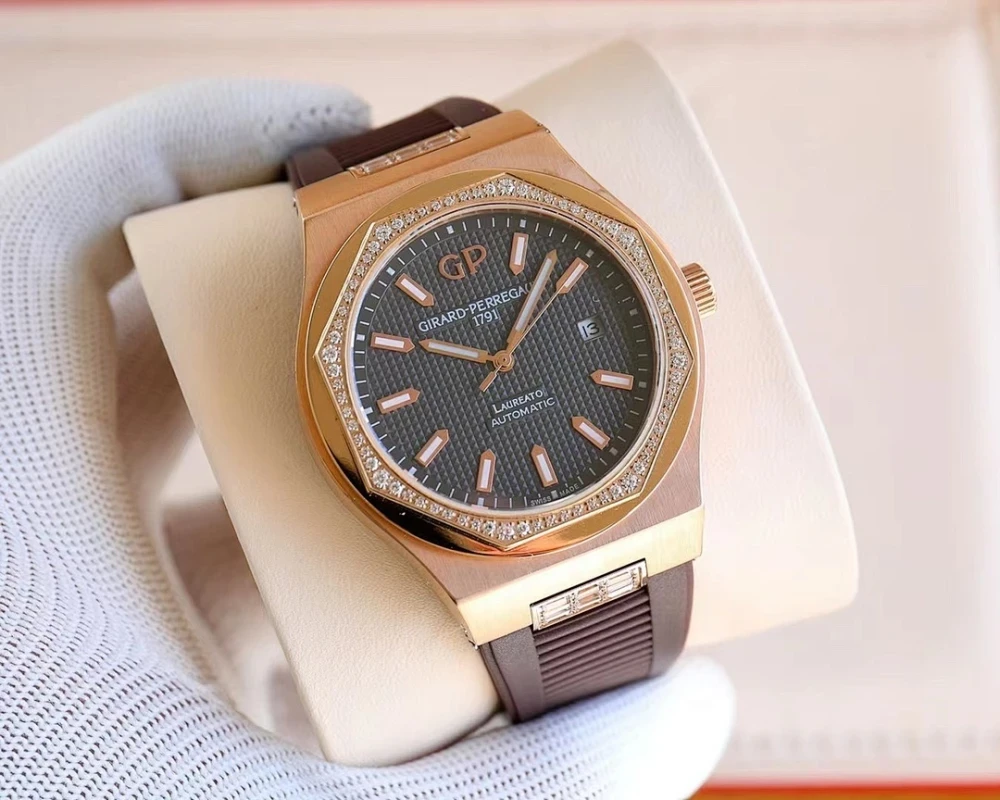 GP Watch / Gold & Silver - image
