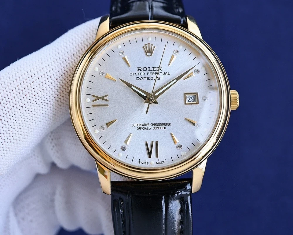 RLX Watch / White & Gold - image
