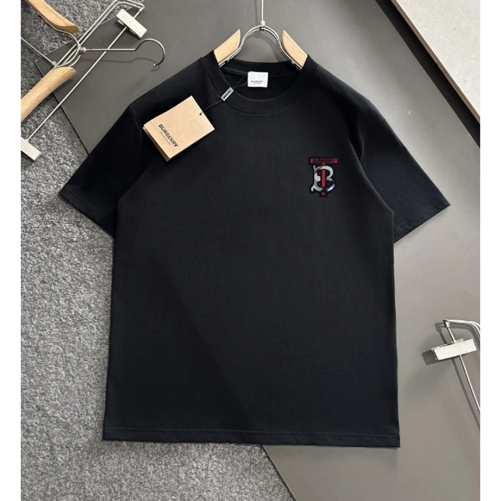 Model T-Shirt 012 / Black - image
