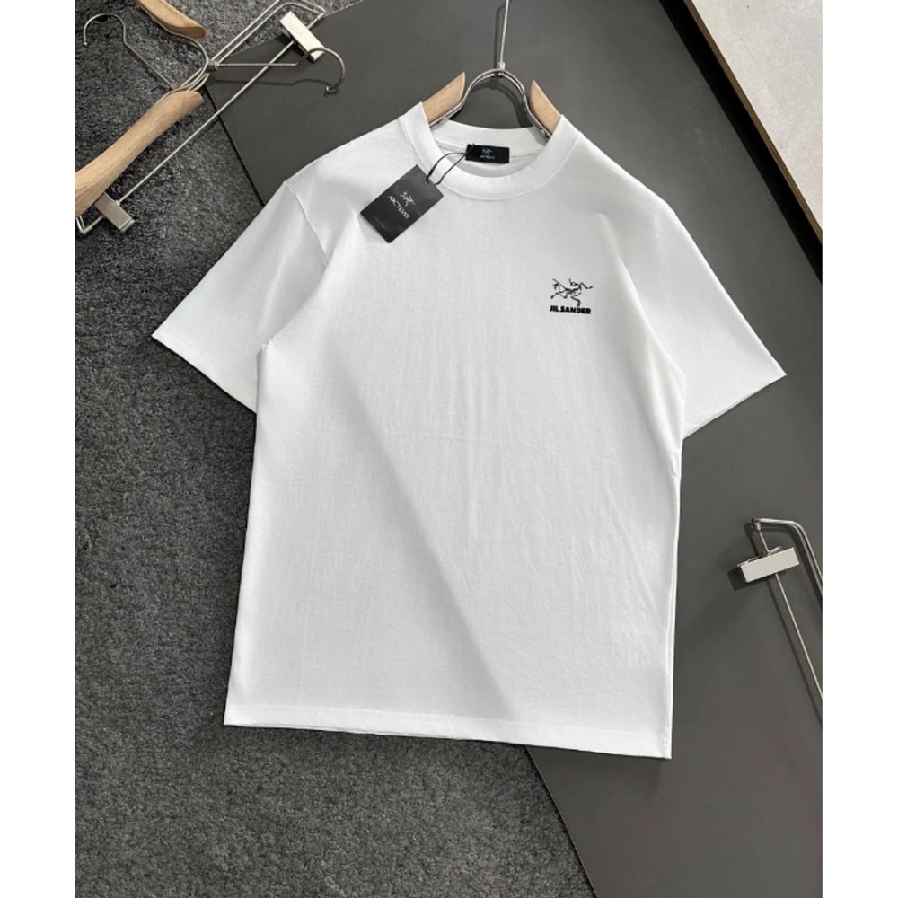 Model T-Shirt 034 / White - image
