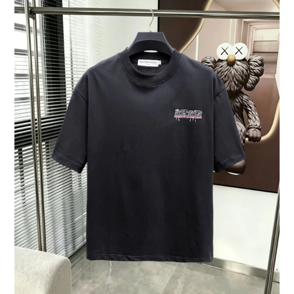 Model T-Shirt 085 / Black - image