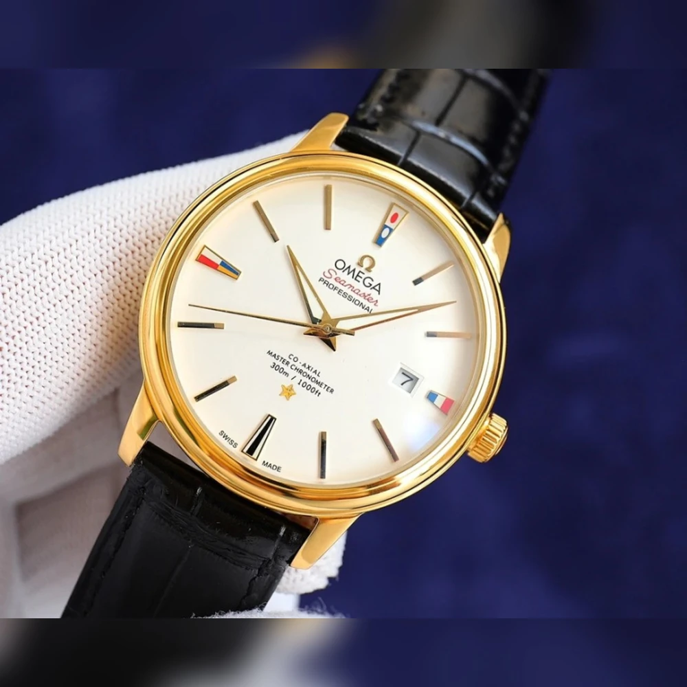 OMG Watch / White & Gold - image