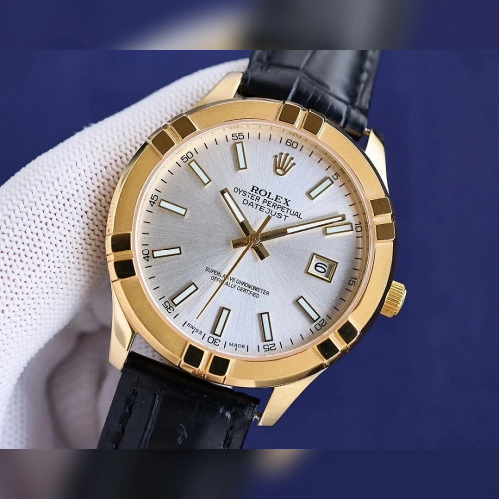 RLX Watch / White & Gold - image