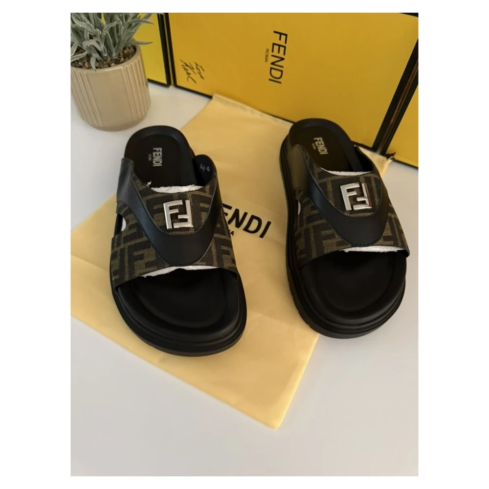 Fendi FF Logo Slides / Black & Brown - image