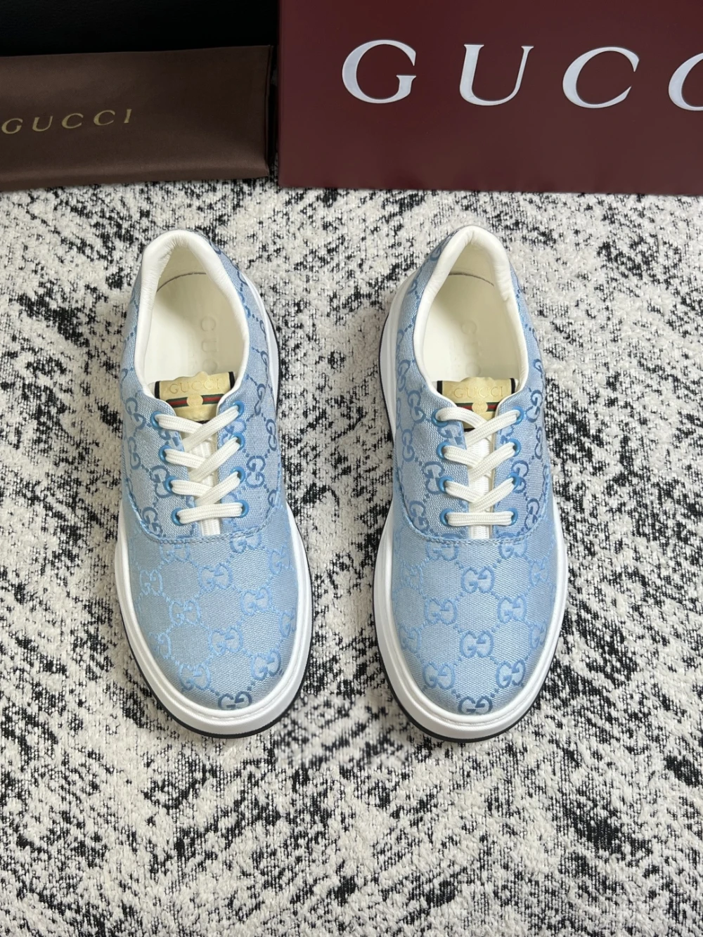 GG / Low-Top Sneaker / Light Blue - image