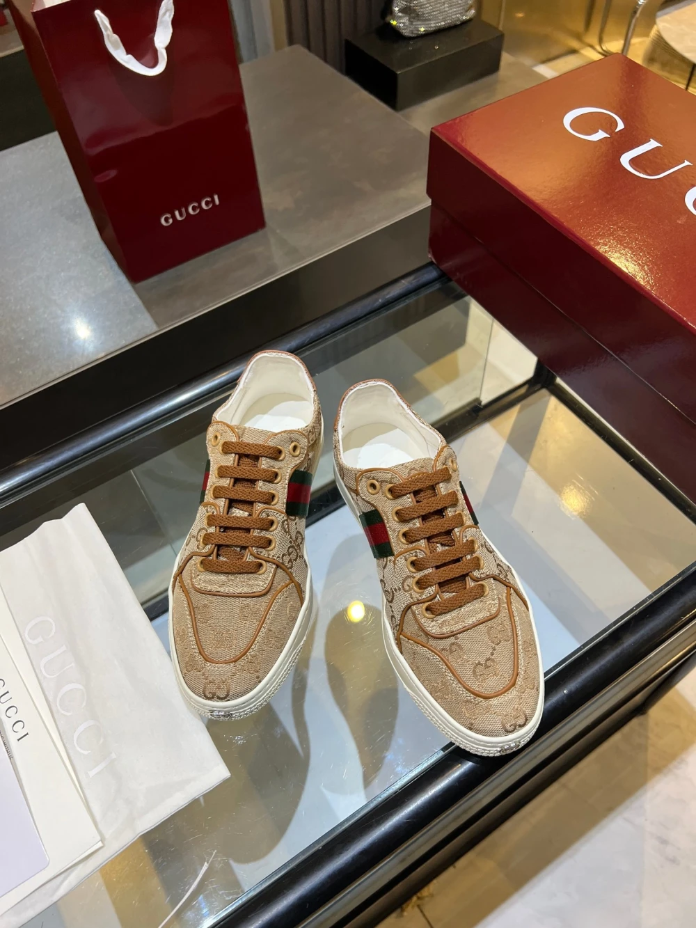 GG / Low-Top Sneaker / Tan - image