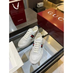 GG / Low-Top Sneaker / White