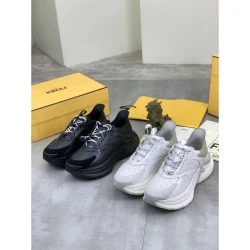 Fndi / Low-Top Sneaker / White & Black