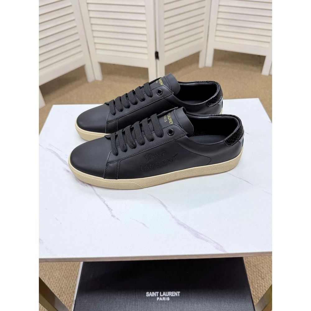 Saint L / Perforated Sneaker / Black - image