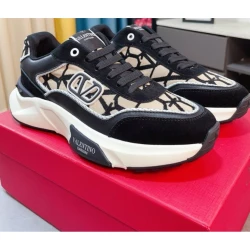 Vltn / V Logo Pattern Runner / Color Selection