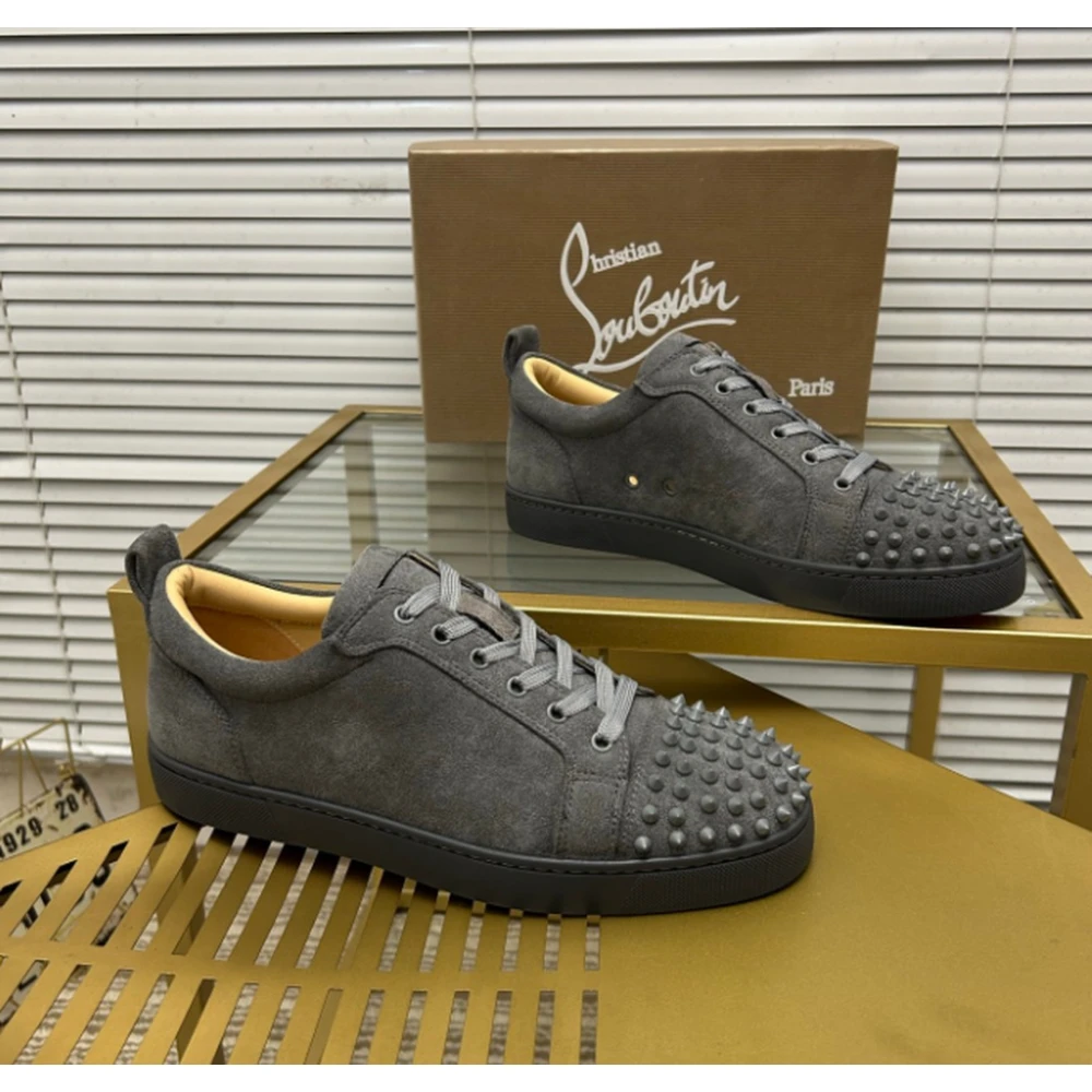 Christian Louboutin / Toe Spikes Gray Texture / Gray Texture - image