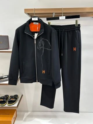HRMS Embroidered Horse Zip Tracksuit / Black - image